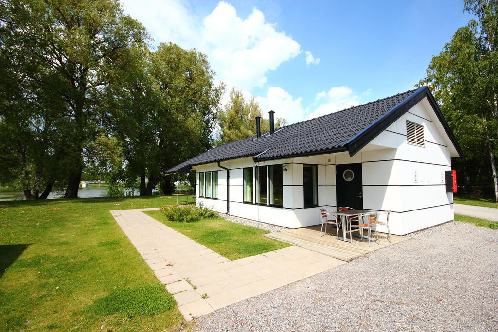 Gustavsvik Stugby & Camping Orebro Ruang foto